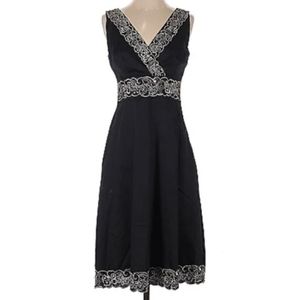 Tweeds embroidered dress